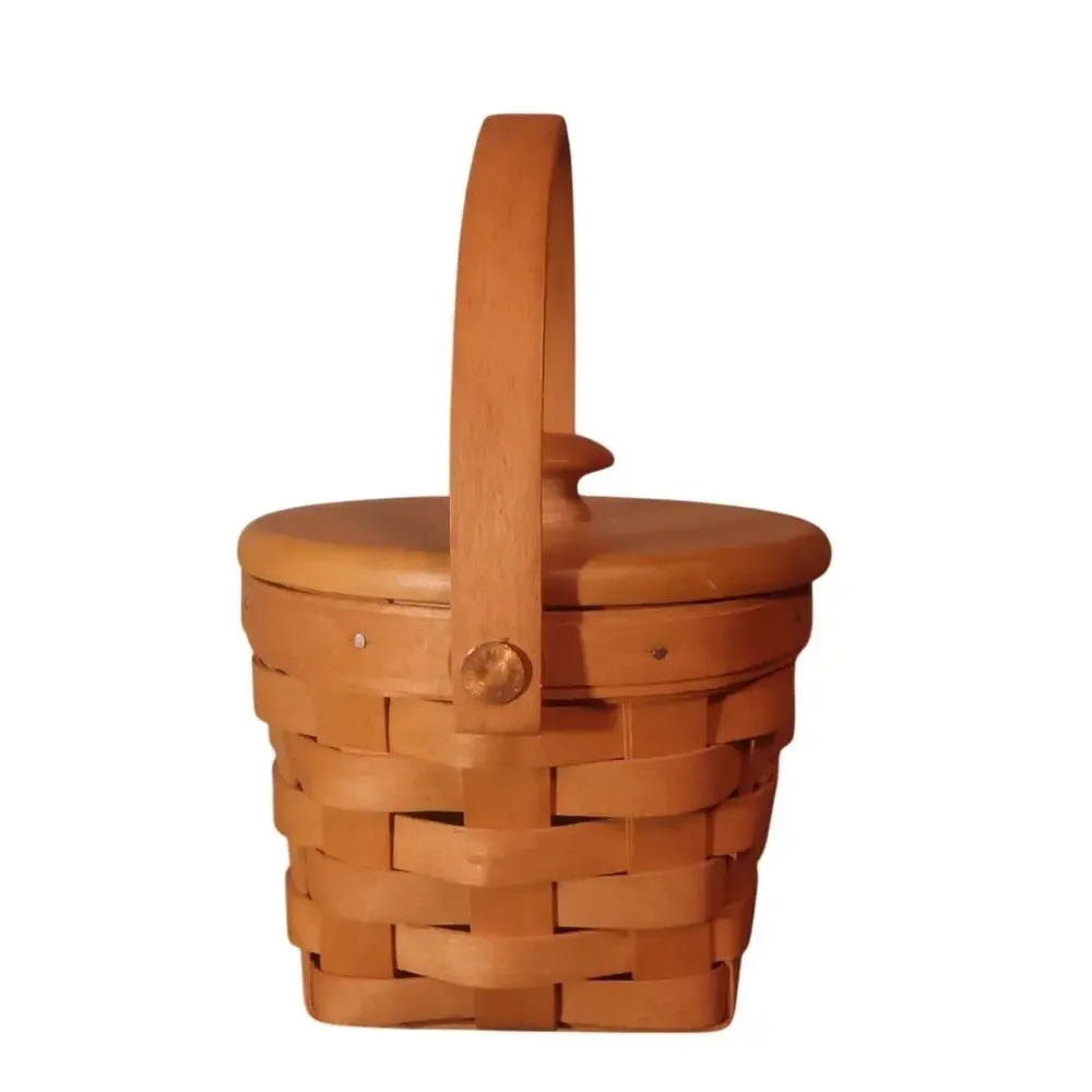 Longaberger Basket w Lid 1996 Signed Dresden OH Handwoven USA
